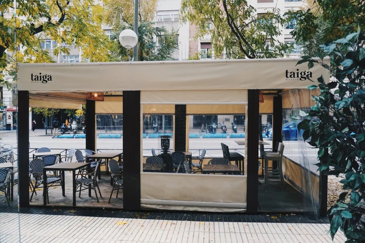 Local de Komvo para terrazas