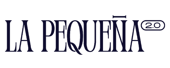 Logo de Pequena